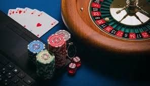 Roda Dream Catcher di kraton4d dengan segmen berwarna dan multiplier yang ditampilkan